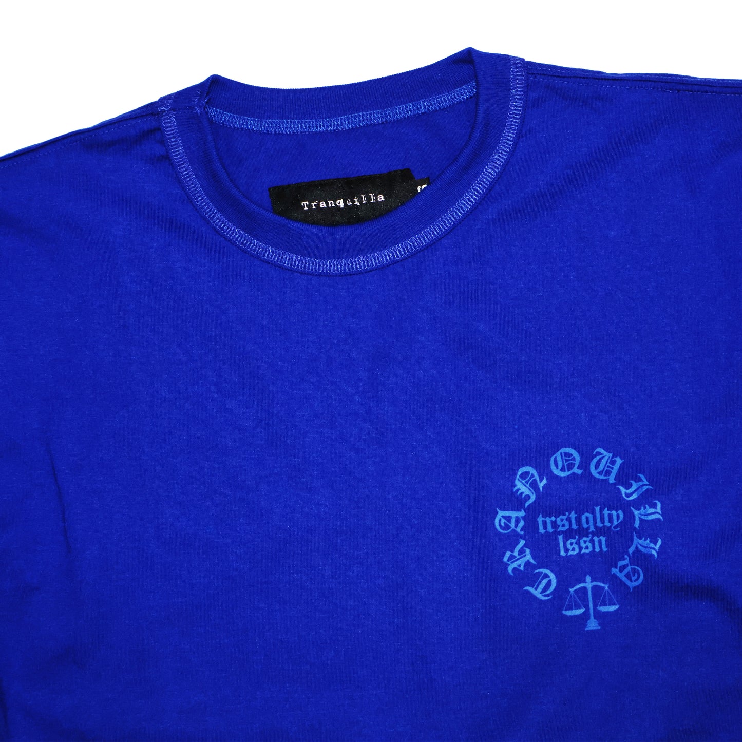 "AMULET" TEE IN BLUE